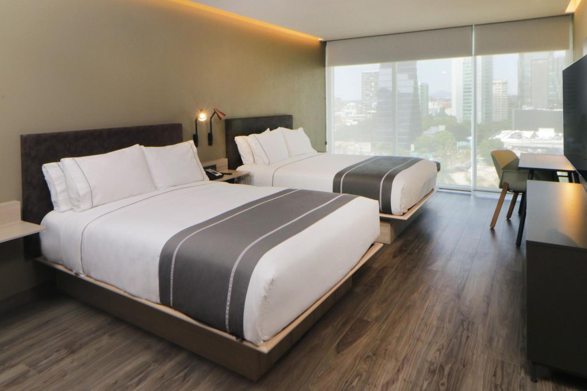 City Express Plus By Marriott Guadalajara Providencia Ngoại thất bức ảnh