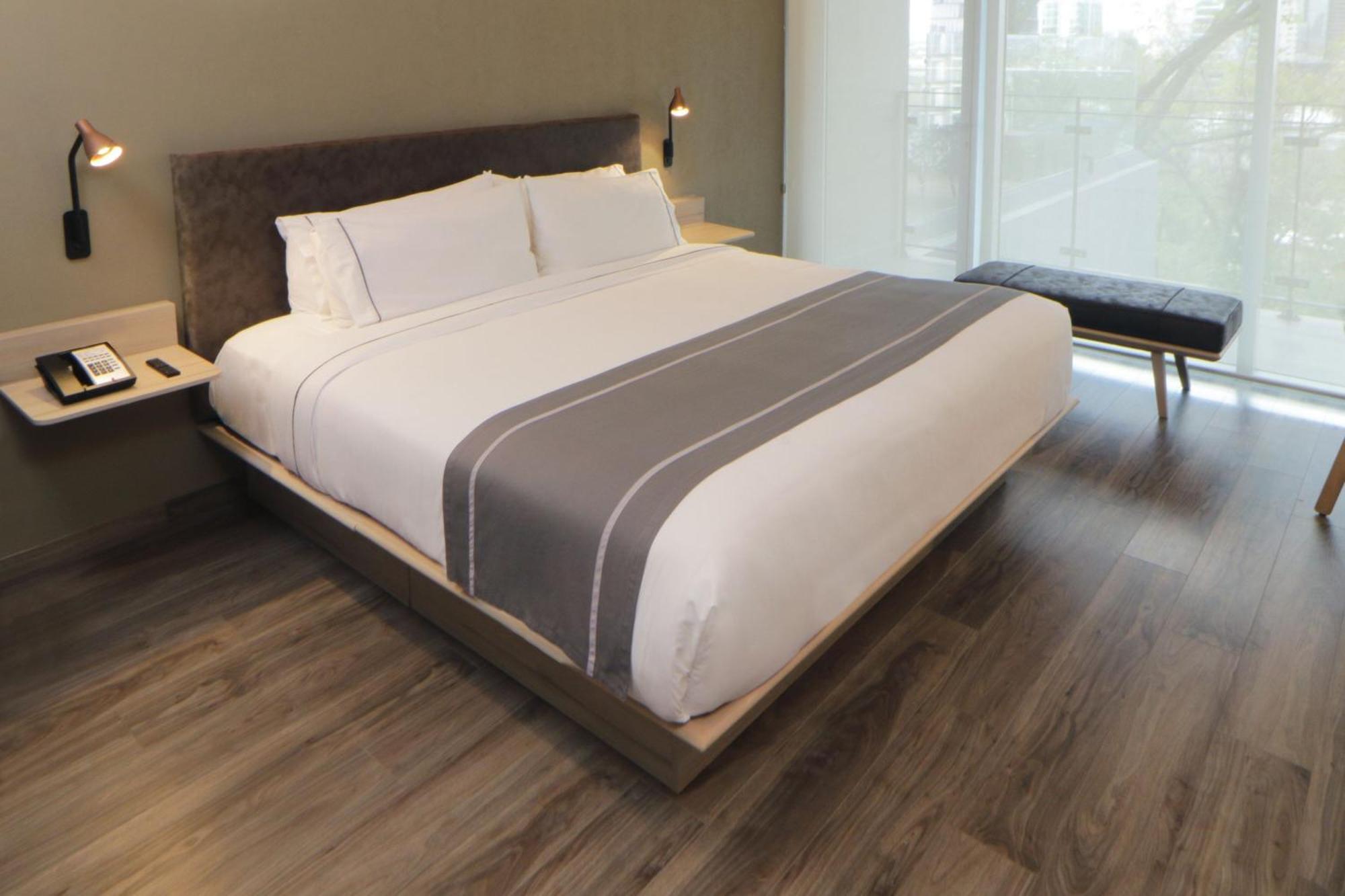 City Express Plus By Marriott Guadalajara Providencia Ngoại thất bức ảnh