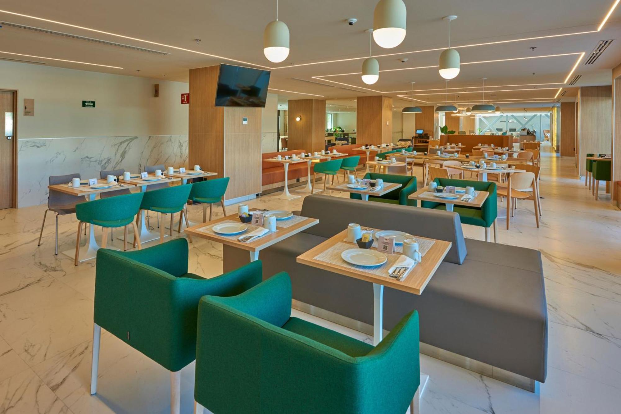 City Express Plus By Marriott Guadalajara Providencia Ngoại thất bức ảnh