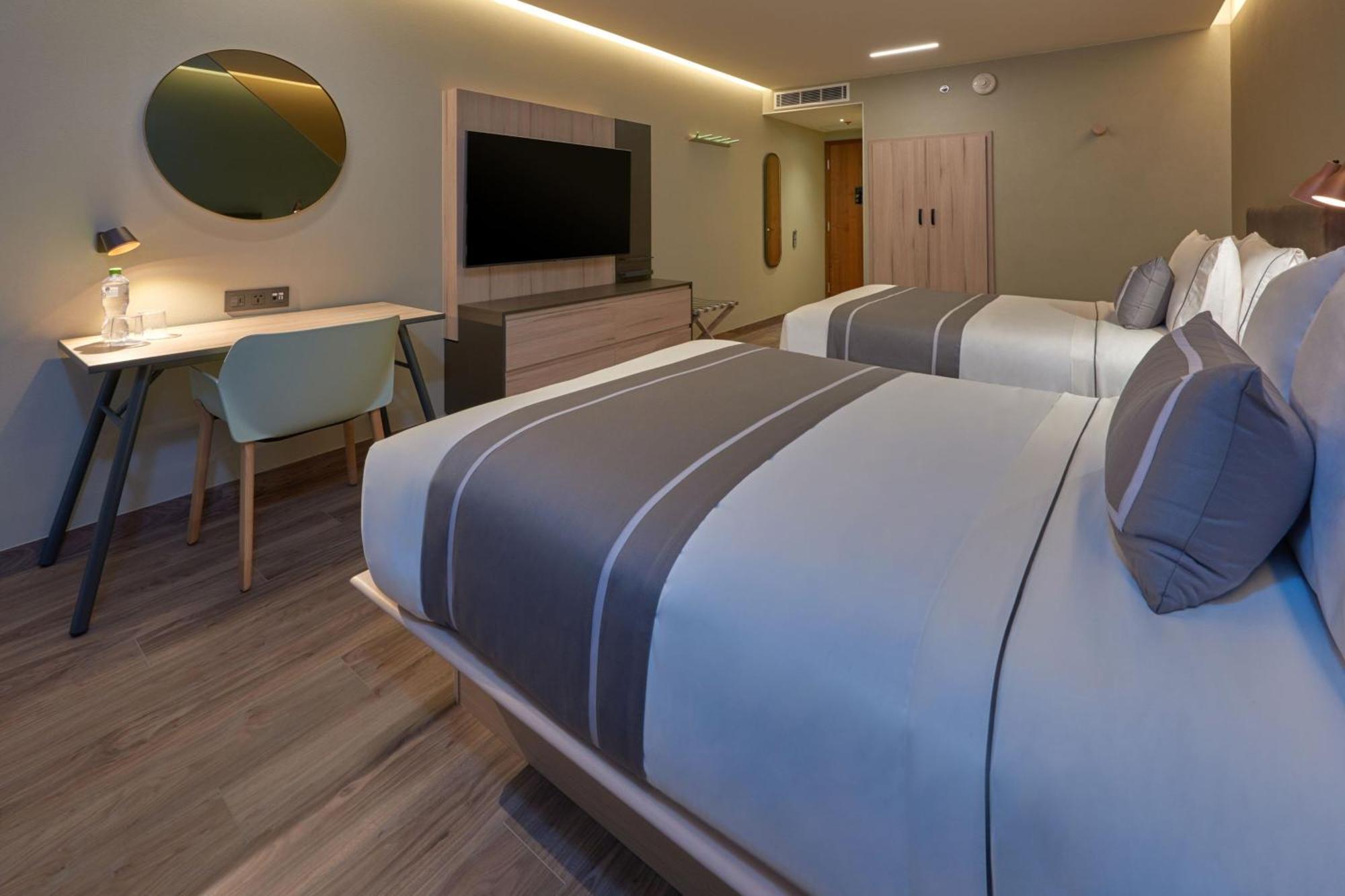 City Express Plus By Marriott Guadalajara Providencia Ngoại thất bức ảnh