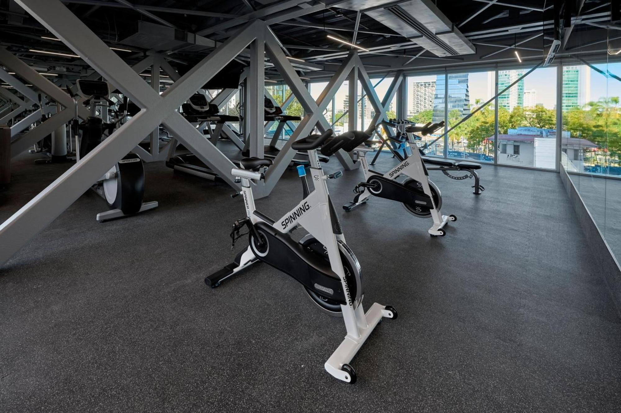 City Express Plus By Marriott Guadalajara Providencia Ngoại thất bức ảnh