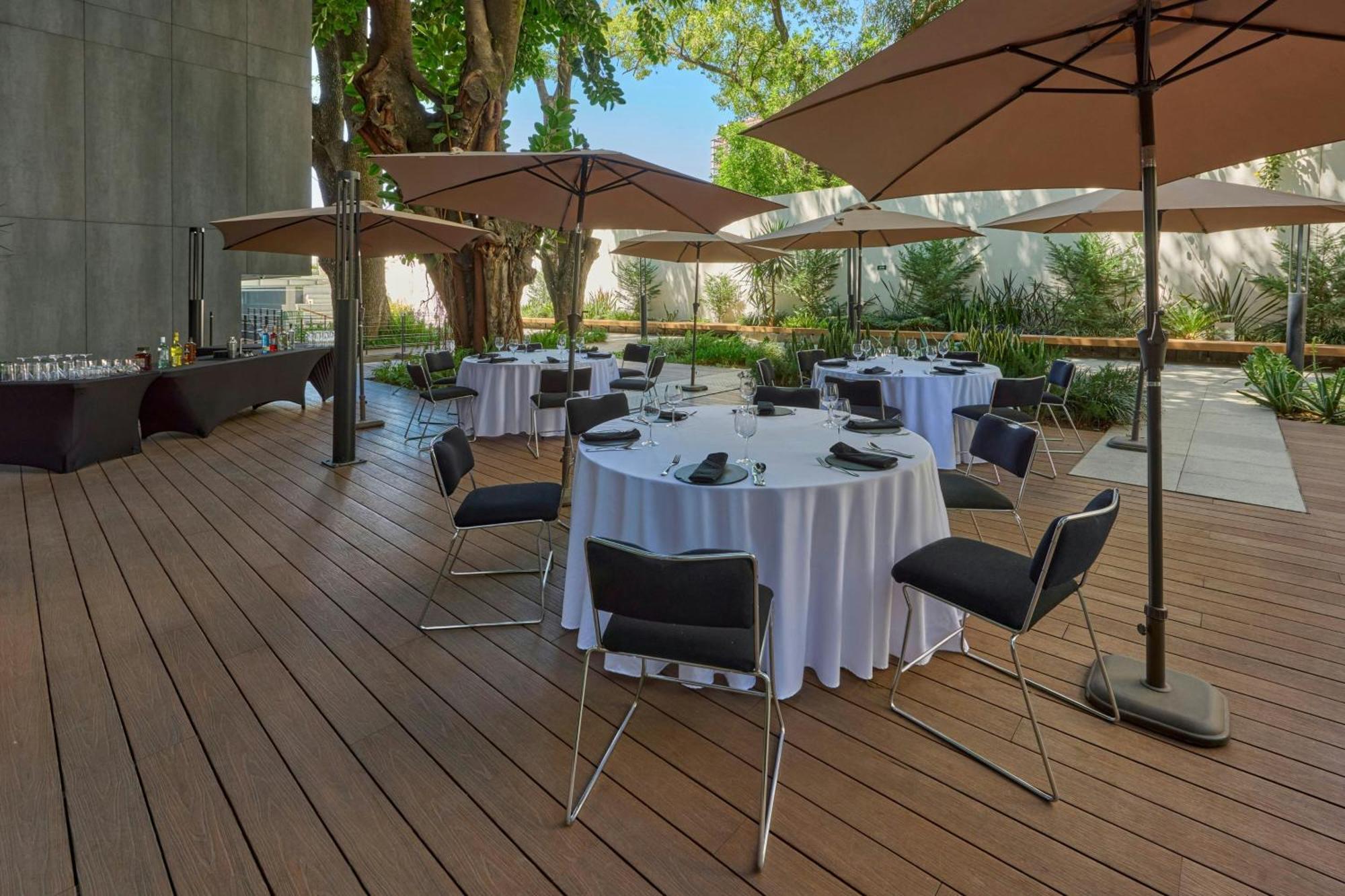 City Express Plus By Marriott Guadalajara Providencia Ngoại thất bức ảnh